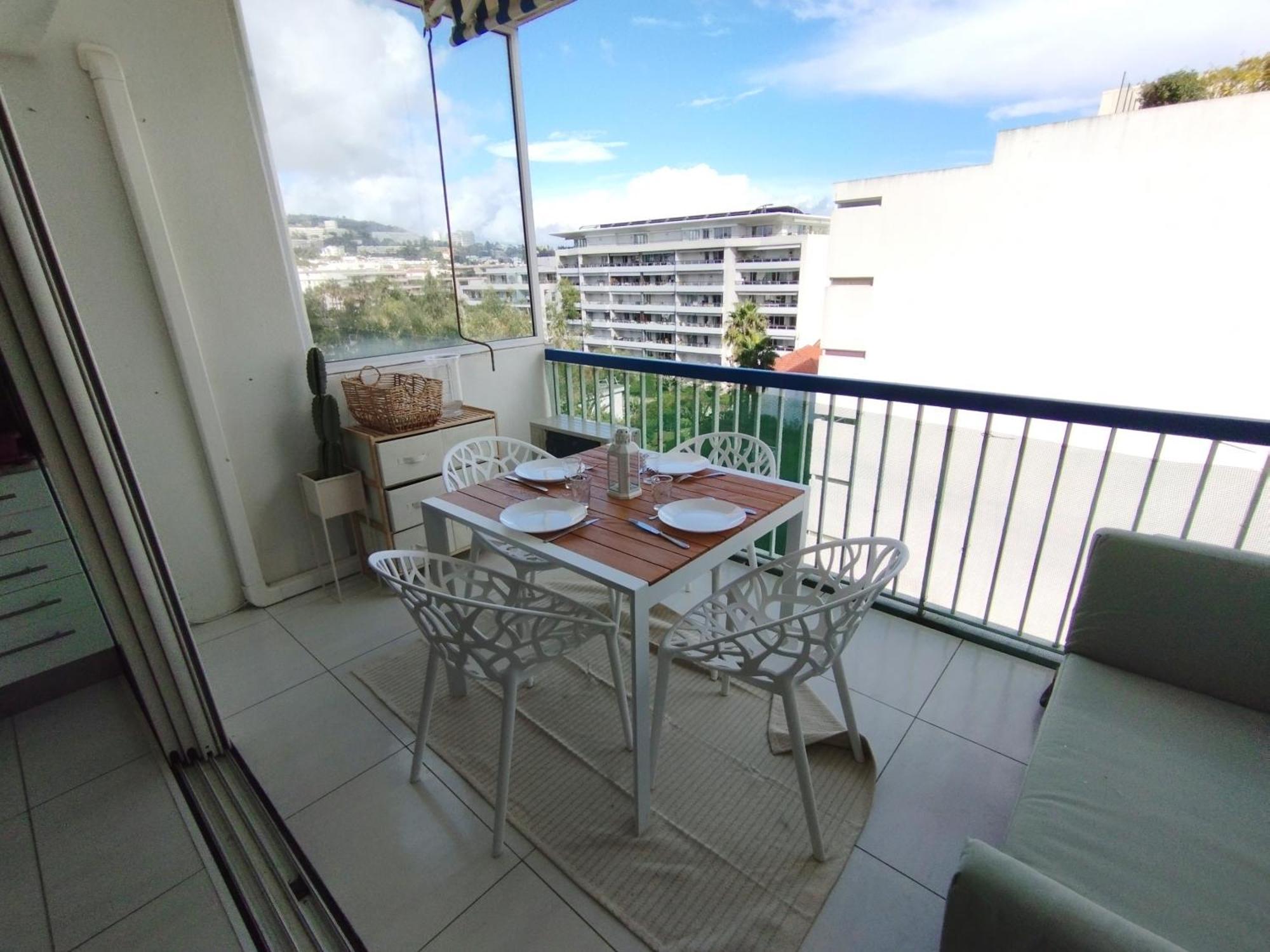 Cannes Palm Beach Parking, Clim, Wifi Plage 2' A Pieds Bagian luar foto